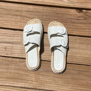 MARC FISHER 0.5" Adjustable Ramba Round Toe Platform Slip On Leather Espadrille